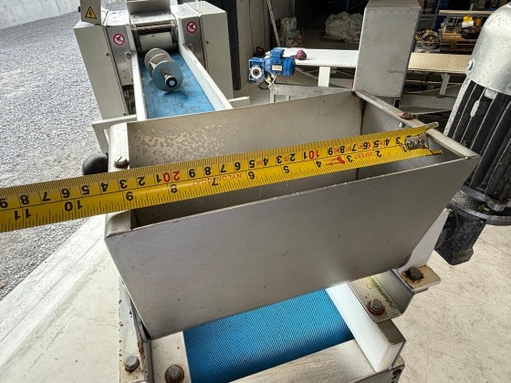 Bertuetti Universal Dough Cutter Pic 01
